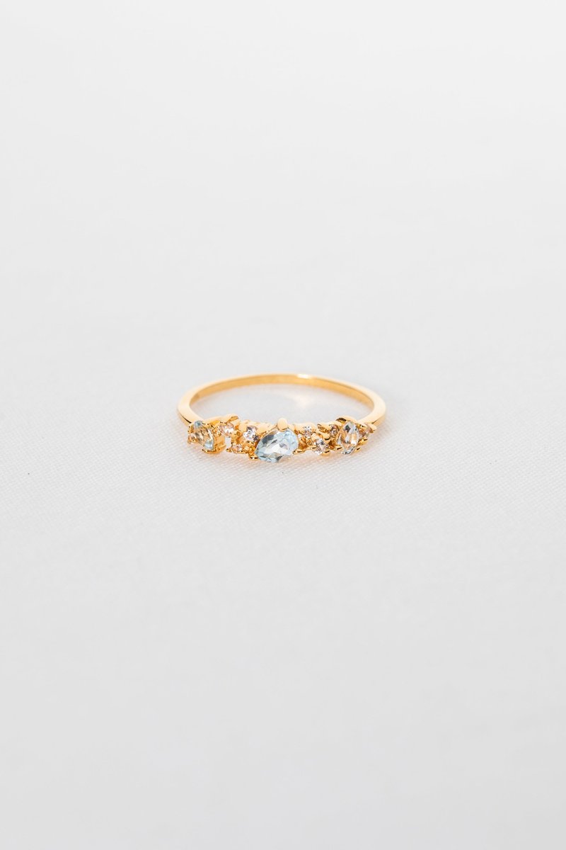 Hope Gold Ring with Sky Blue Topaz