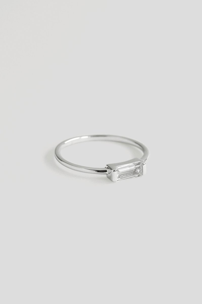 Joni Silver Ring with White Topaz