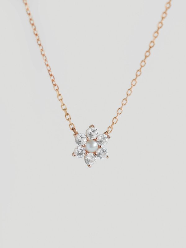 Daisy Necklace - White Sapphire & Freshwater Pearl in 14K Rose Gold