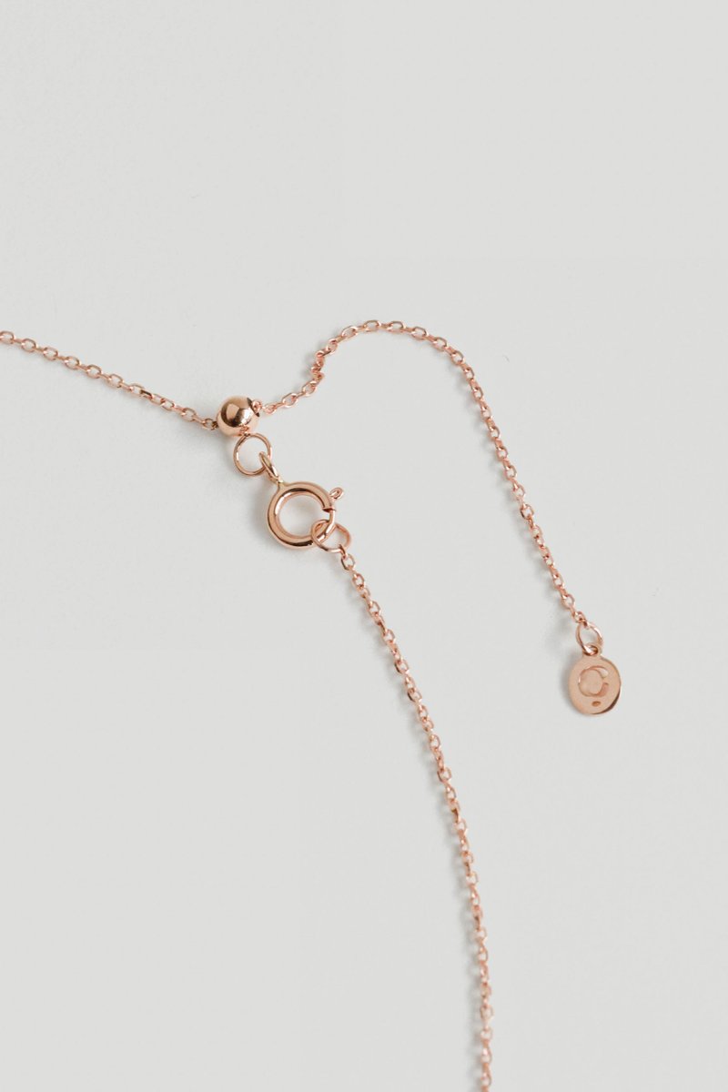 Daisy Rose Gold Necklace with Blue Sapphire and Freshwater Pearl