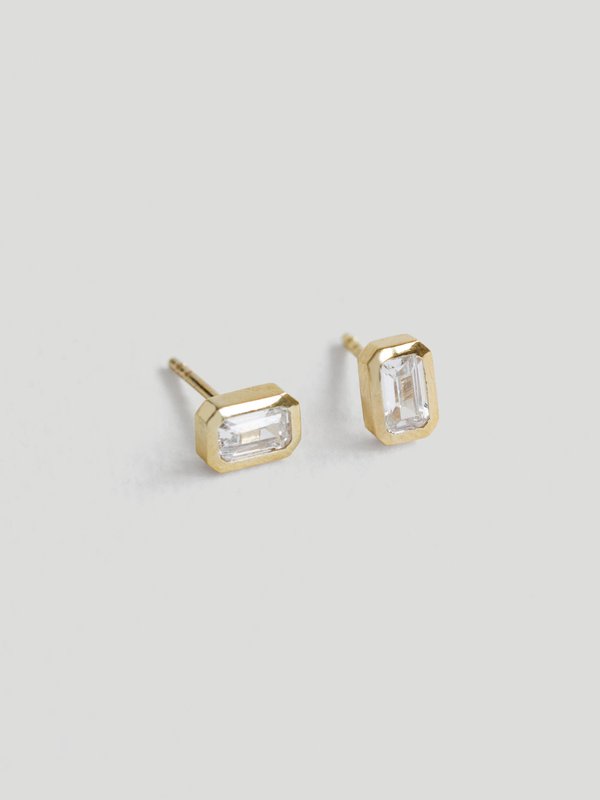 1940 Ear Studs - White Topaz in Champagne Gold