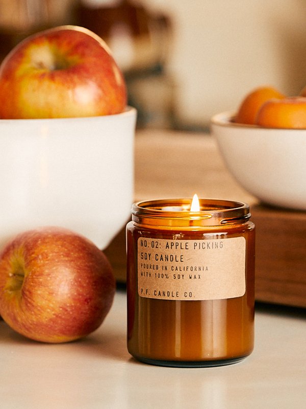 P.F Candle - Apple Picking