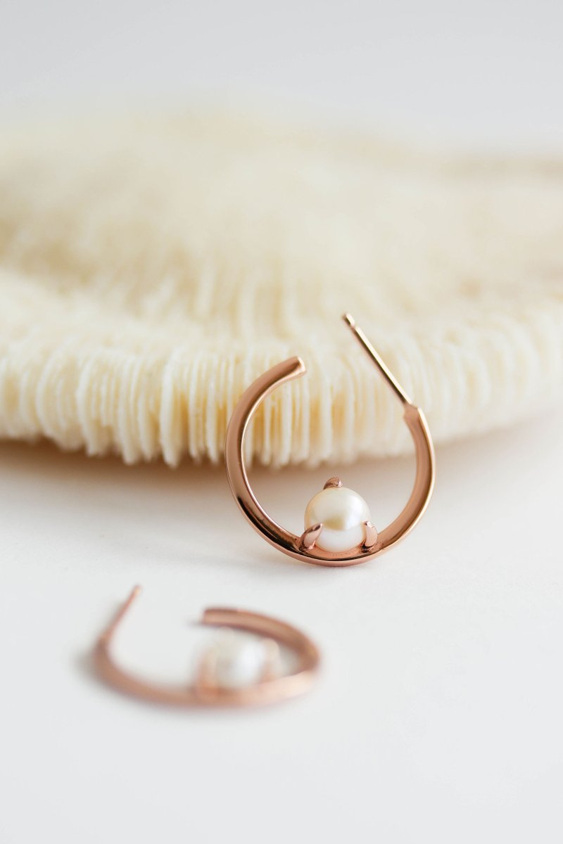 Nadine Rose Gold Hoops with Freshwater Pearl